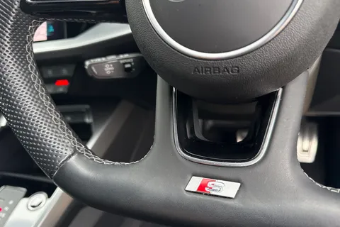 BL73FGZ Audi A3 Black Edition 35 TFSI 150 PS S tronic Thumbnail #48