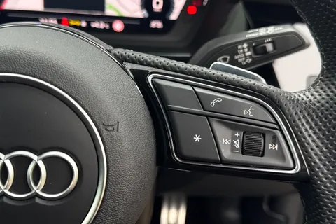 BL73FGZ Audi A3 Black Edition 35 TFSI 150 PS S tronic Thumbnail #50