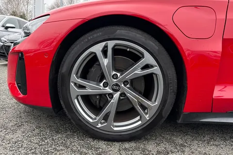 22 of 61 for Audi e-tron GT 93.4kWh Auto quattro 4dr