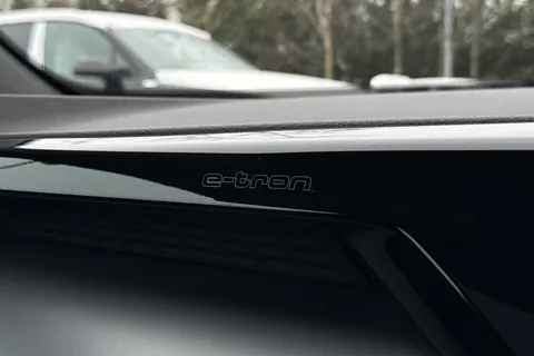 53 of 61 for Audi e-tron GT 93.4kWh Auto quattro 4dr