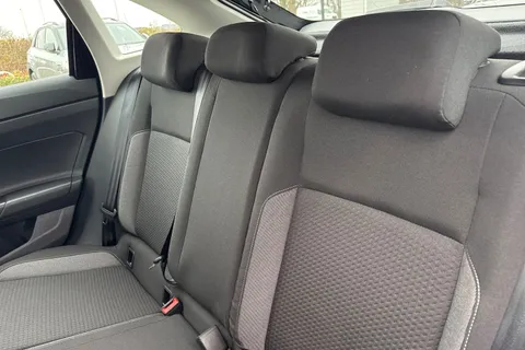 MK24LZT Volkswagen Taigo 1.0 TSI Life 5dr Thumbnail #15