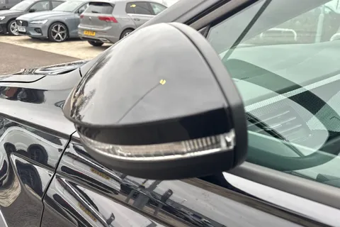 MK24LZT Volkswagen Taigo 1.0 TSI Life 5dr Thumbnail #27