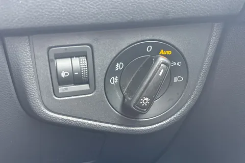 MK24LZT Volkswagen Taigo 1.0 TSI Life 5dr Thumbnail #32