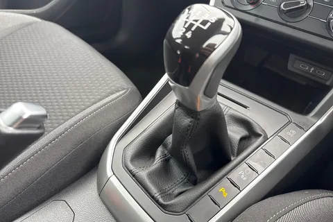 MK24LZT Volkswagen Taigo 1.0 TSI Life 5dr Thumbnail #34