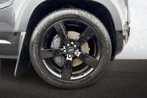 DW23FSP Land Rover Defender 110 3.0 D300 MHEV X-Dynamic HSE SUV 5dr Diesel Auto 4WD Euro 6 (s/s) (300 ps) Thumbnail #9