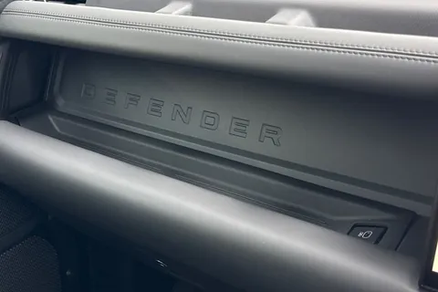 DW23FSP Land Rover Defender 110 3.0 D300 MHEV X-Dynamic HSE SUV 5dr Diesel Auto 4WD Euro 6 (s/s) (300 ps) Thumbnail #47