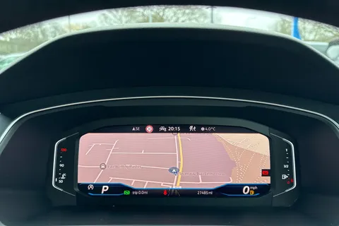 AK21CYC Volkswagen Tiguan 1.5 TSI 150 R-Line 5dr DSG Thumbnail #27