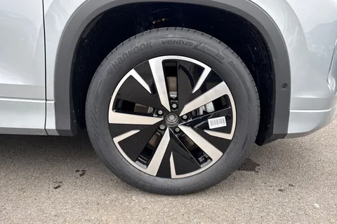  Volkswagen Tayron 1.5 eTSI MHEV Elegance DSG Euro 6 (s/s) 5dr Thumbnail #13