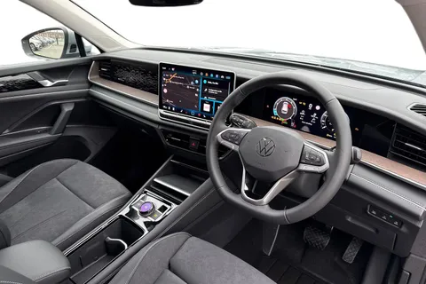  Volkswagen Tayron 1.5 eTSI MHEV Elegance DSG Euro 6 (s/s) 5dr Thumbnail #14