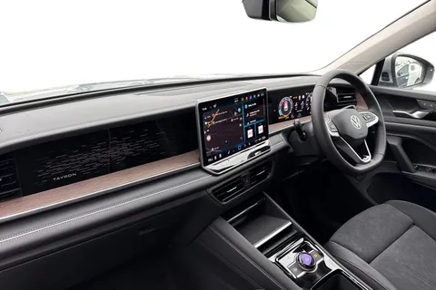  Volkswagen Tayron 1.5 eTSI MHEV Elegance DSG Euro 6 (s/s) 5dr Thumbnail #15