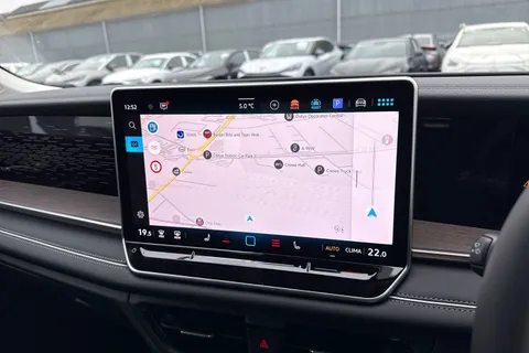  Volkswagen Tayron 1.5 eTSI MHEV Elegance DSG Euro 6 (s/s) 5dr Thumbnail #17