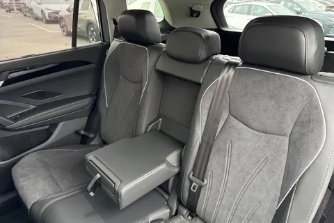  Volkswagen Tayron 1.5 eTSI MHEV Elegance DSG Euro 6 (s/s) 5dr Thumbnail #19