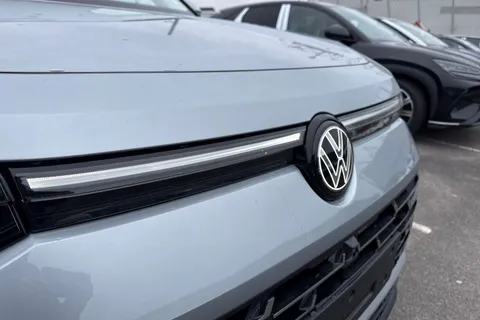  Volkswagen Tayron 1.5 eTSI MHEV Elegance DSG Euro 6 (s/s) 5dr Thumbnail #25