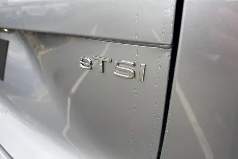  Volkswagen Tayron 1.5 eTSI MHEV Elegance DSG Euro 6 (s/s) 5dr Thumbnail #30