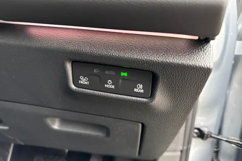  Volkswagen Tayron 1.5 eTSI MHEV Elegance DSG Euro 6 (s/s) 5dr Thumbnail #32