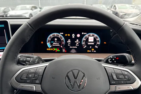  Volkswagen Tayron 1.5 eTSI MHEV Elegance DSG Euro 6 (s/s) 5dr Thumbnail #34