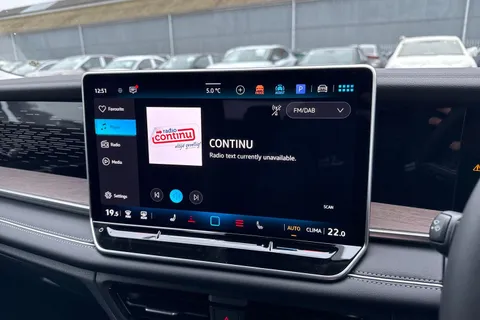  Volkswagen Tayron 1.5 eTSI MHEV Elegance DSG Euro 6 (s/s) 5dr Thumbnail #43