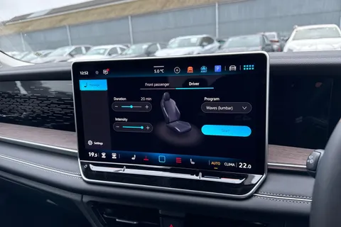  Volkswagen Tayron 1.5 eTSI MHEV Elegance DSG Euro 6 (s/s) 5dr Thumbnail #51