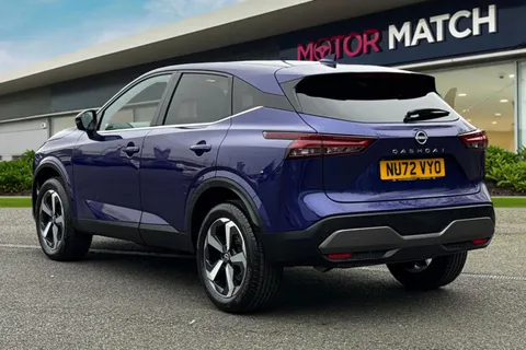 NU72VYO Nissan Qashqai 1.3 DIG-T MHEV N-Connecta Euro 6 (s/s) 5dr Thumbnail #3