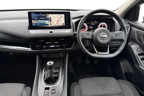 NU72VYO Nissan Qashqai 1.3 DIG-T MHEV N-Connecta Euro 6 (s/s) 5dr Thumbnail #19