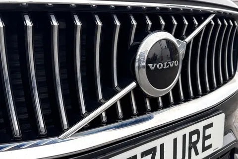 MF71URE Volvo Xc90 2.0 B5 MHEV Momentum Auto 4WD Euro 6 (s/s) 5dr Thumbnail #27