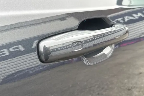 MF71URE Volvo Xc90 2.0 B5 MHEV Momentum Auto 4WD Euro 6 (s/s) 5dr Thumbnail #29