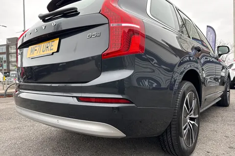 MF71URE Volvo Xc90 2.0 B5 MHEV Momentum Auto 4WD Euro 6 (s/s) 5dr Thumbnail #33