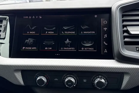 SA74OCV Audi A1 Black Edition 25 TFSI 95 PS S tronic Thumbnail #18