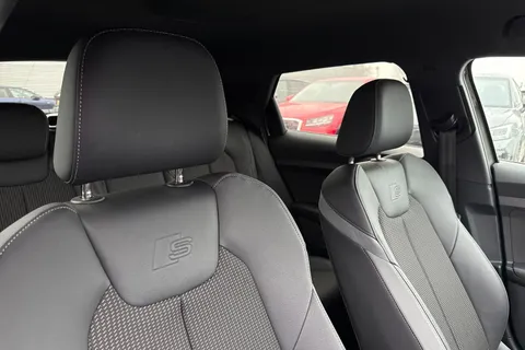 SA74OCV Audi A1 Black Edition 25 TFSI 95 PS S tronic Thumbnail #25