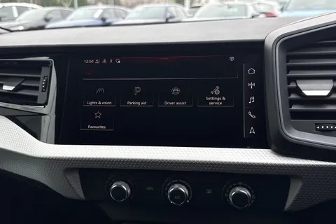 SA74OCV Audi A1 Black Edition 25 TFSI 95 PS S tronic Thumbnail #28