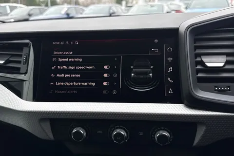 SA74OCV Audi A1 Black Edition 25 TFSI 95 PS S tronic Thumbnail #31