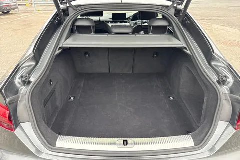 YH71MZG Audi A5 S line 35 TDI 163 PS S tronic Thumbnail #7