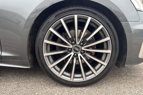 YH71MZG Audi A5 S line 35 TDI 163 PS S tronic Thumbnail #10