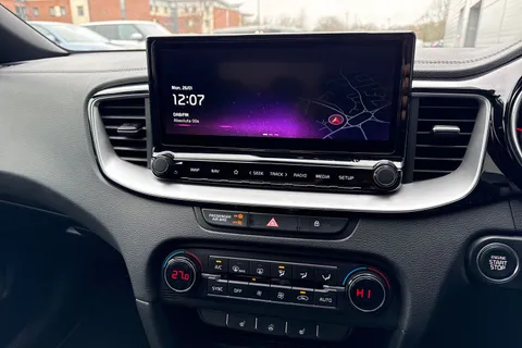 WN22YYP Kia Ceed 1.5 T-GDi GT-Line Euro 6 (s/s) 5dr Thumbnail #36