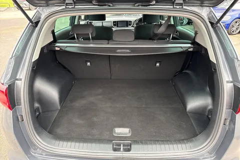 LG20EDR Kia Sportage 1.6 CRDi EcoDynamics+ 2 Euro 6 (s/s) 5dr Thumbnail #7