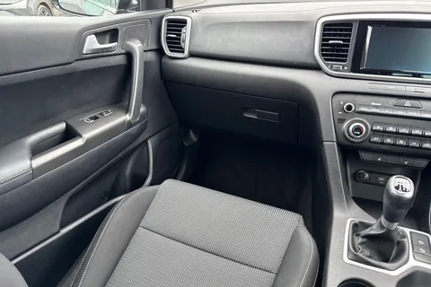 LG20EDR Kia Sportage 1.6 CRDi EcoDynamics+ 2 Euro 6 (s/s) 5dr Thumbnail #20