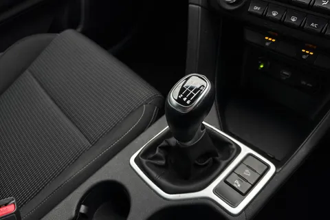 LG20EDR Kia Sportage 1.6 CRDi EcoDynamics+ 2 Euro 6 (s/s) 5dr Thumbnail #23