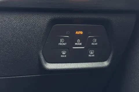 33 of 40 for CUPRA Formentor 1.5 TSI V1 Euro 6 (s/s) 5dr