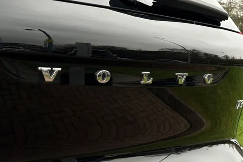 KX21LXP Volvo Xc40 1.5 T3 Momentum Euro 6 (s/s) 5dr Thumbnail #50