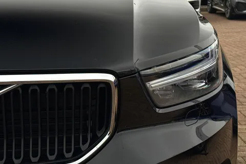 KX21LXP Volvo Xc40 1.5 T3 Momentum Euro 6 (s/s) 5dr Thumbnail #53