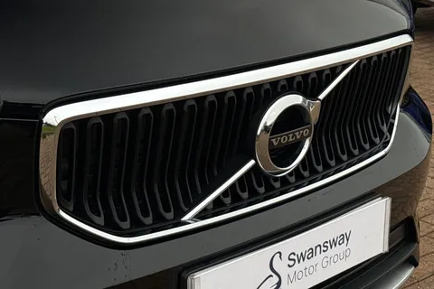 KX21LXP Volvo Xc40 1.5 T3 Momentum Euro 6 (s/s) 5dr Thumbnail #55