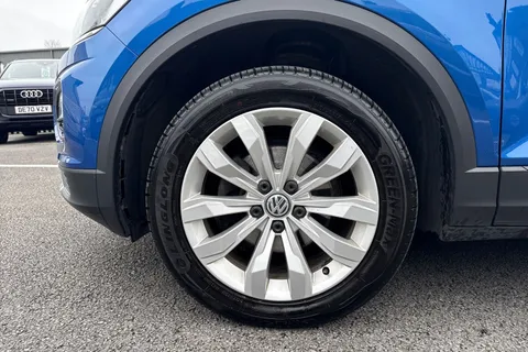 23 of 46 for Volkswagen T-Roc 1.6 TDI SE Euro 6 (s/s) 5dr