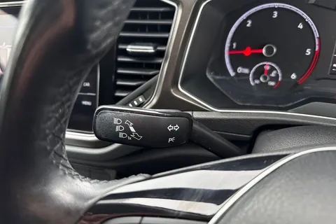 41 of 46 for Volkswagen T-Roc 1.6 TDI SE Euro 6 (s/s) 5dr