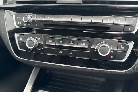 YL19YPR BMW 1 Series 1.5 118i GPF M Sport Shadow Edition Auto Euro 6 (s/s) 5dr Thumbnail #23