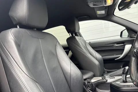 YL19YPR BMW 1 Series 1.5 118i GPF M Sport Shadow Edition Auto Euro 6 (s/s) 5dr Thumbnail #25