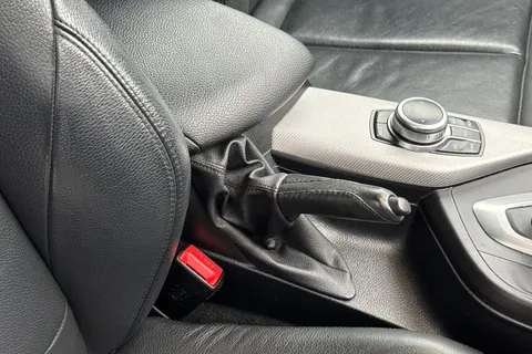 YL19YPR BMW 1 Series 1.5 118i GPF M Sport Shadow Edition Auto Euro 6 (s/s) 5dr Thumbnail #38