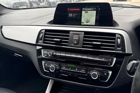 YL19YPR BMW 1 Series 1.5 118i GPF M Sport Shadow Edition Auto Euro 6 (s/s) 5dr Thumbnail #43