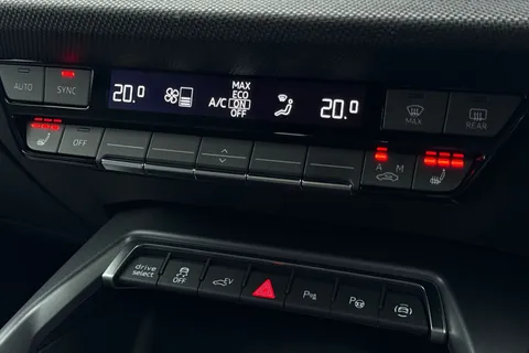 LR75CYC Audi A3 Black Edition 40 TFSI e  204 PS S tronic Thumbnail #20