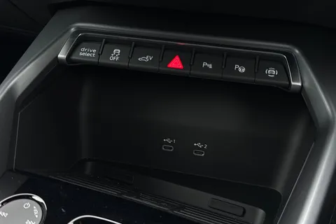 LR75CYC Audi A3 Black Edition 40 TFSI e  204 PS S tronic Thumbnail #45