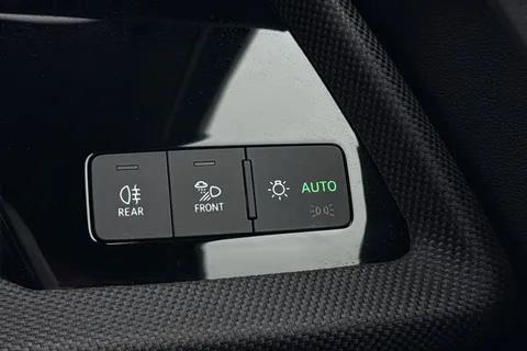 LR75CYC Audi A3 Black Edition 40 TFSI e  204 PS S tronic Thumbnail #62